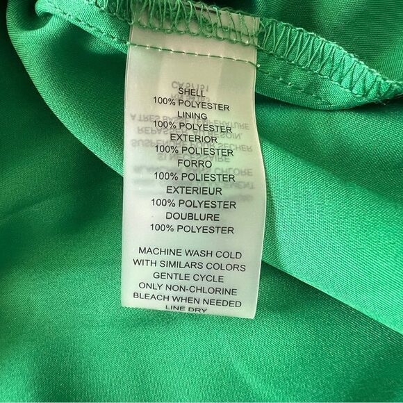 Vince Camuto Green Floral Halter Dress
Size 10 - Picture 7 of 7